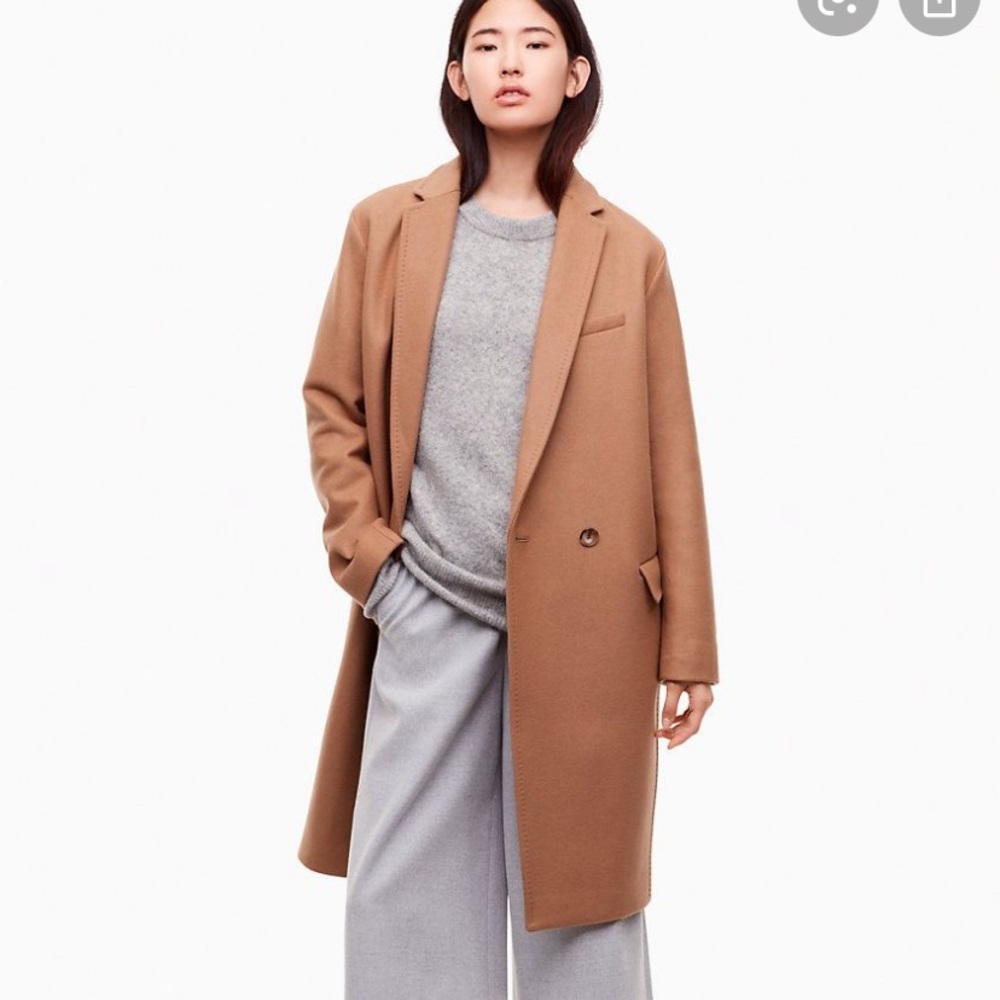 Babaton wintour coat
